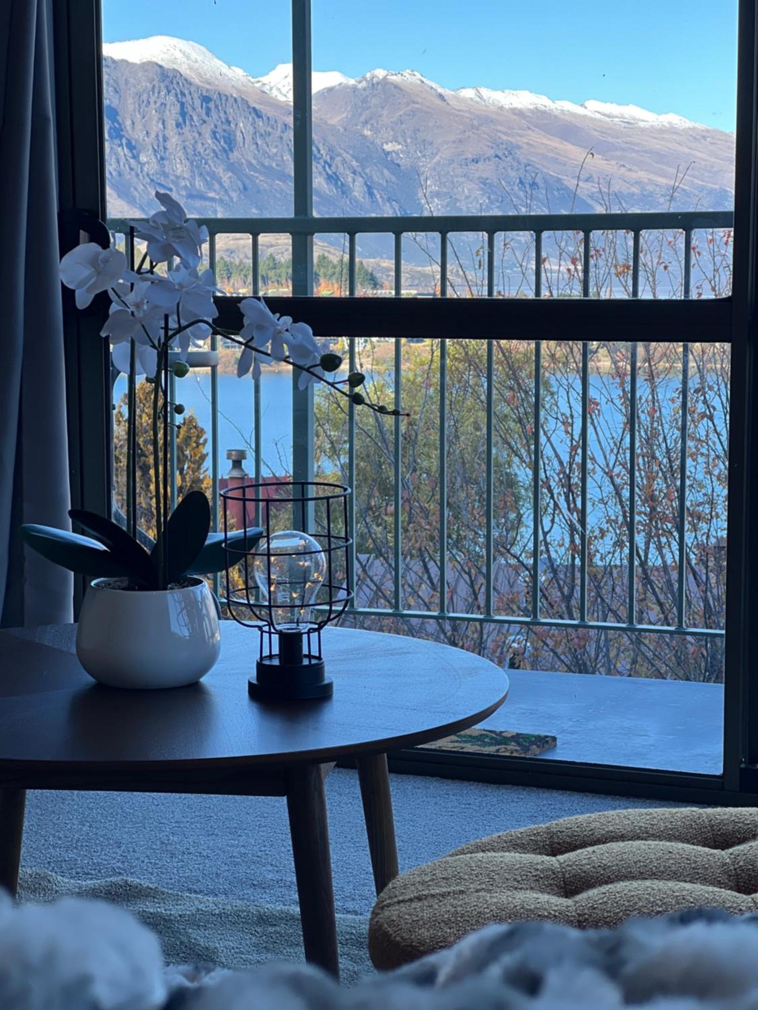 Lakeview Home Retreat At Queenstown Hill מראה חיצוני תמונה